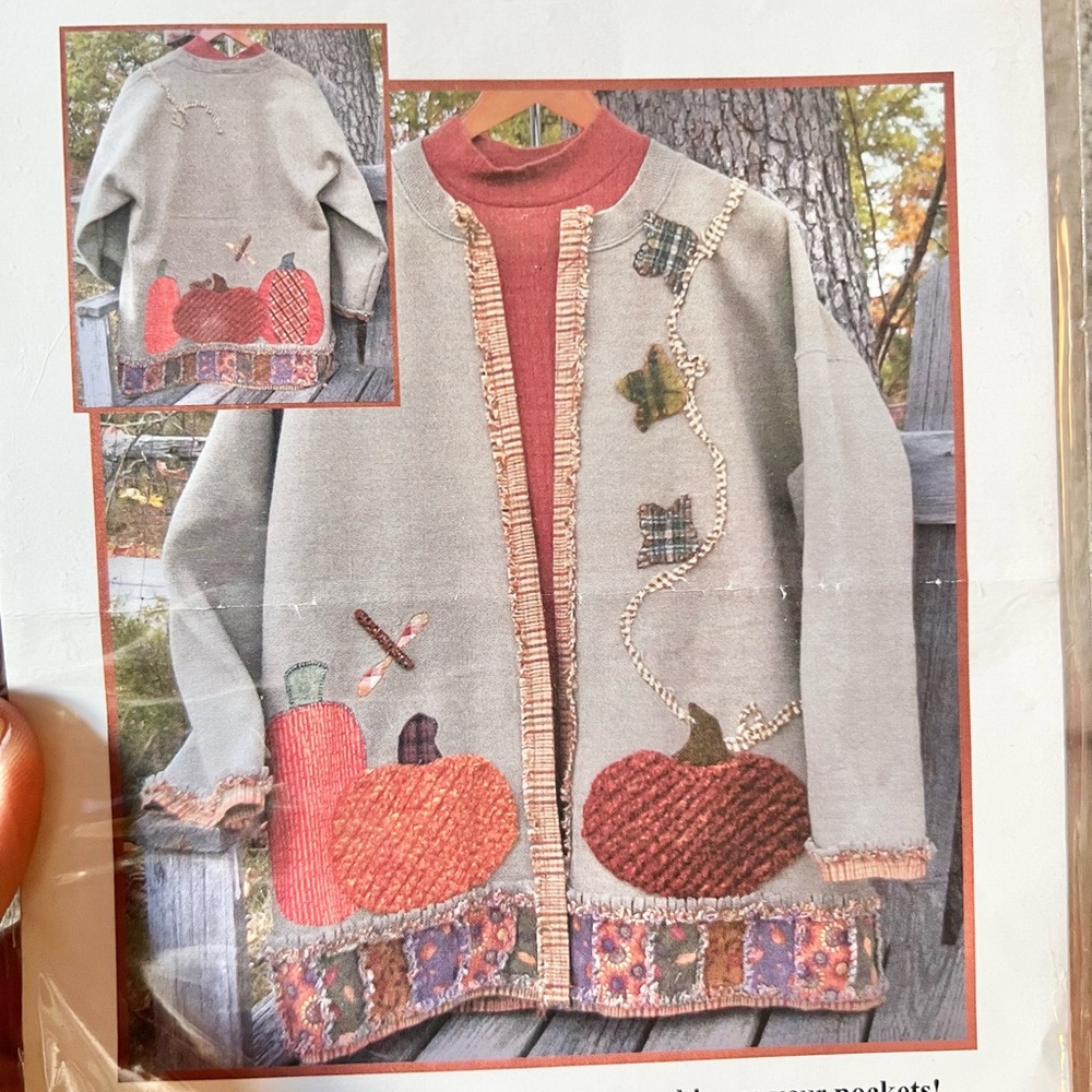 FABRIC CREATIONS Appliqué Pattern to turn a Sweatshirt into a Pumpkin Jacket